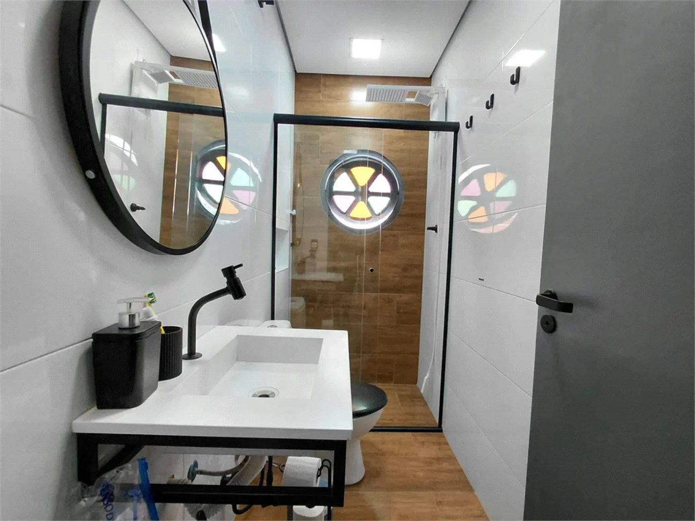 Sobrado à venda com 3 quartos, sendo 1 suíte,  em Vila Romana, São Paulo, SP
