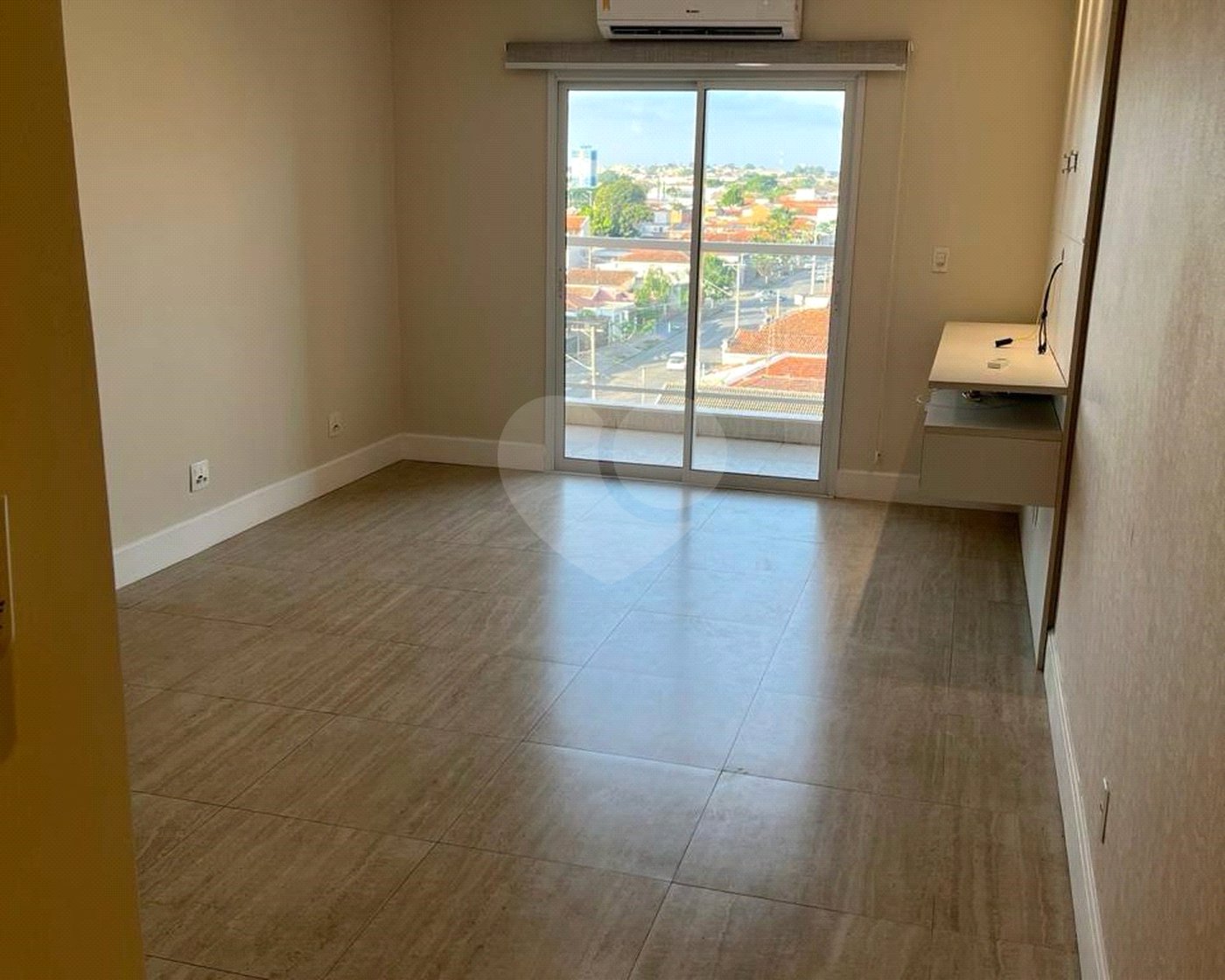 Apartamento à venda com 3 quartos, sendo 1 suíte, no Centro, Itapetininga, SP