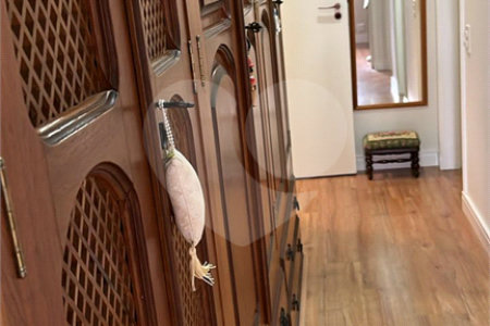Apartamento à venda com 3 quartos, sendo 1 suíte,  em Jardim das Acácias, São Paulo, SP