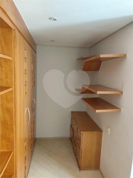 Apartamento à venda com 3 quartos, sendo 1 suíte, em Indianópolis, São Paulo, SP