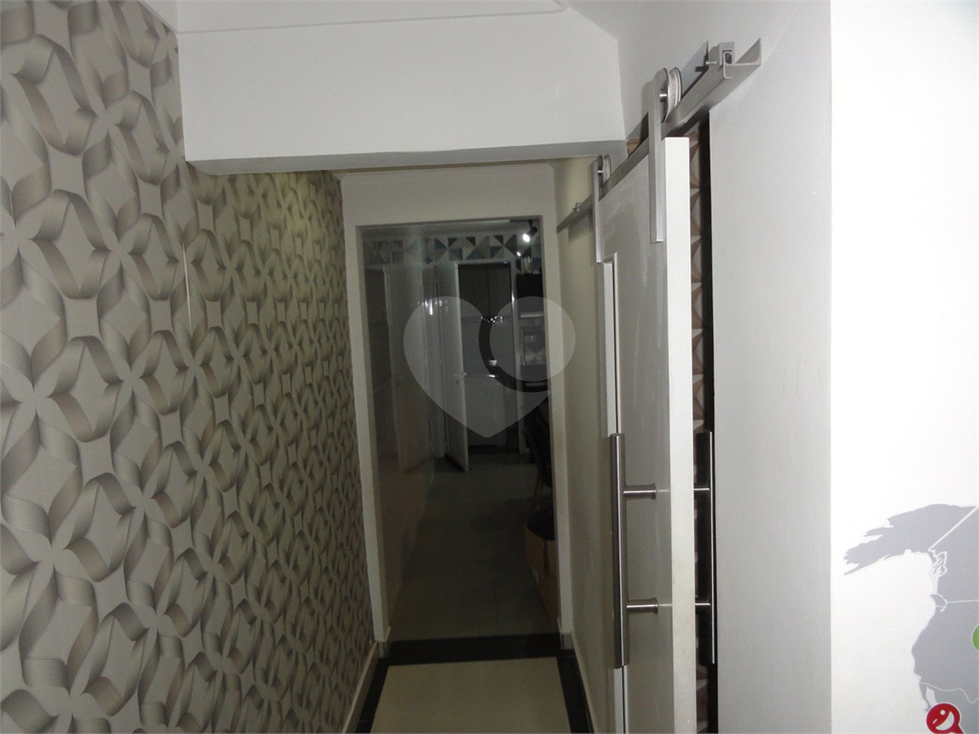 Sobrado à venda com 3 quartos, sendo 1 suíte, em Tremembé, São Paulo, SP