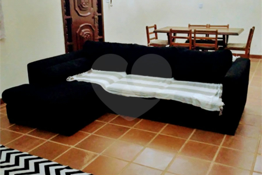 Chácara à venda com 4 quartos em Pirucaia, Mairiporã, SP