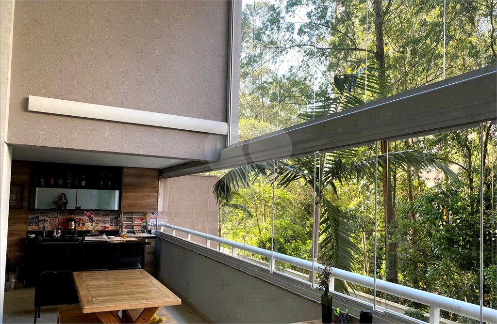Apartamento à venda com 4 suítes em Vila Suzana, São Paulo, SP