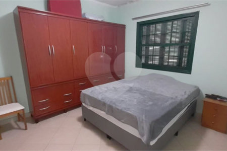 Sobrado à venda com 3 quartos em Água Fria, São Paulo, SP