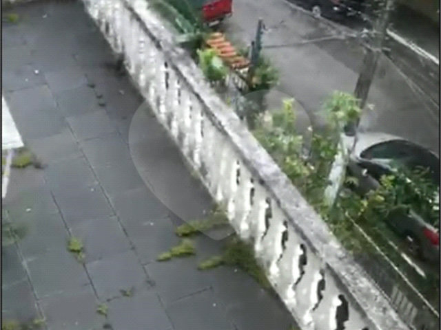 Casa em condomínio à venda ou para alugar com 4 quartos, sendo 1 suíte,  em Tremembé, São Paulo, SP