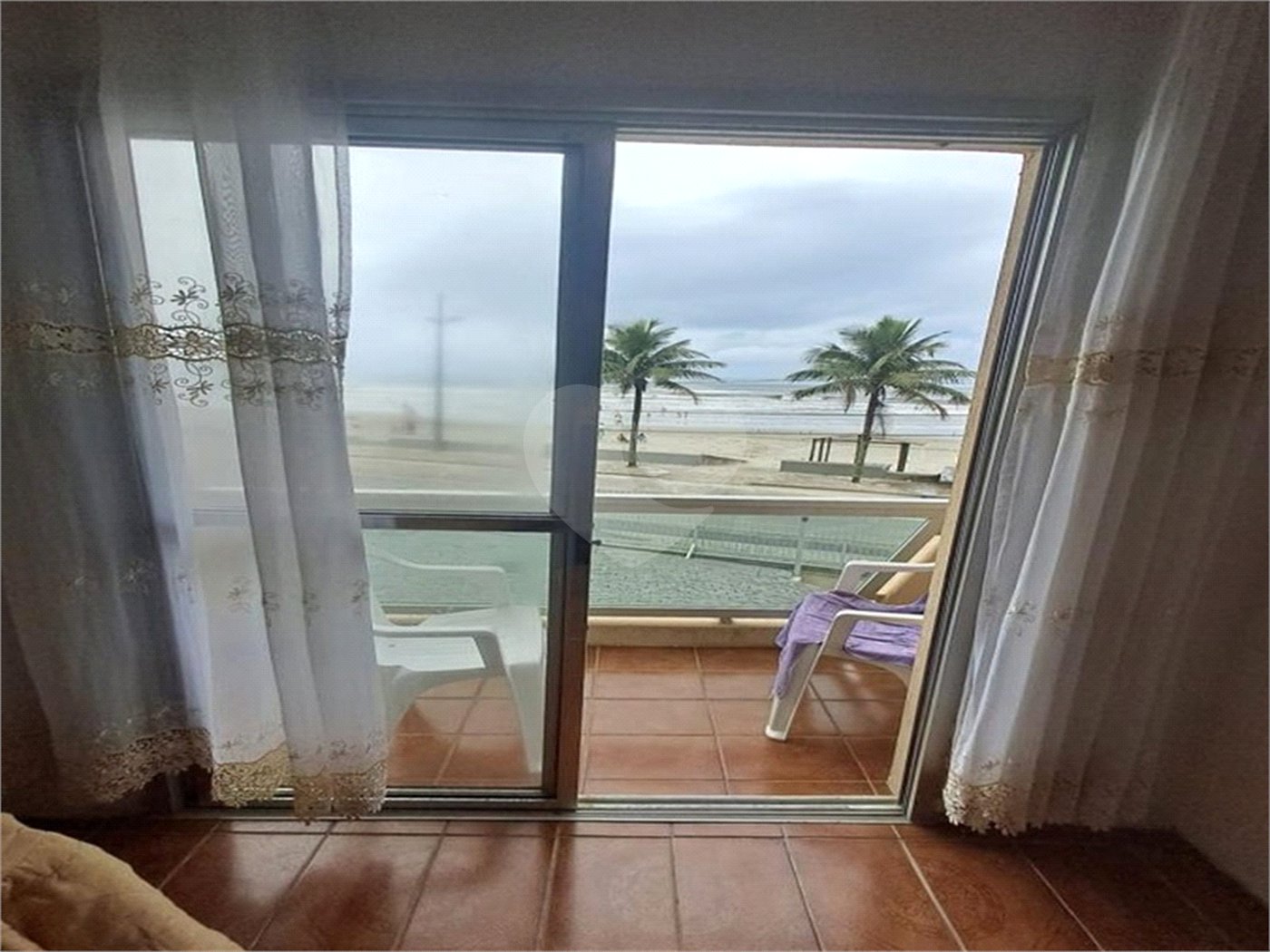 Apartamento à venda com 1 quarto em Praias Paulistanas, Mongaguá, SP