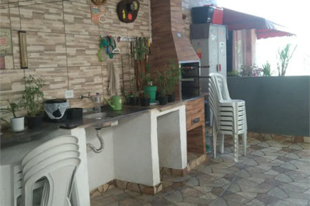 Casa à venda com 4 quartos, sendo 1 suíte, em Vila Pirajussara, São Paulo, SP