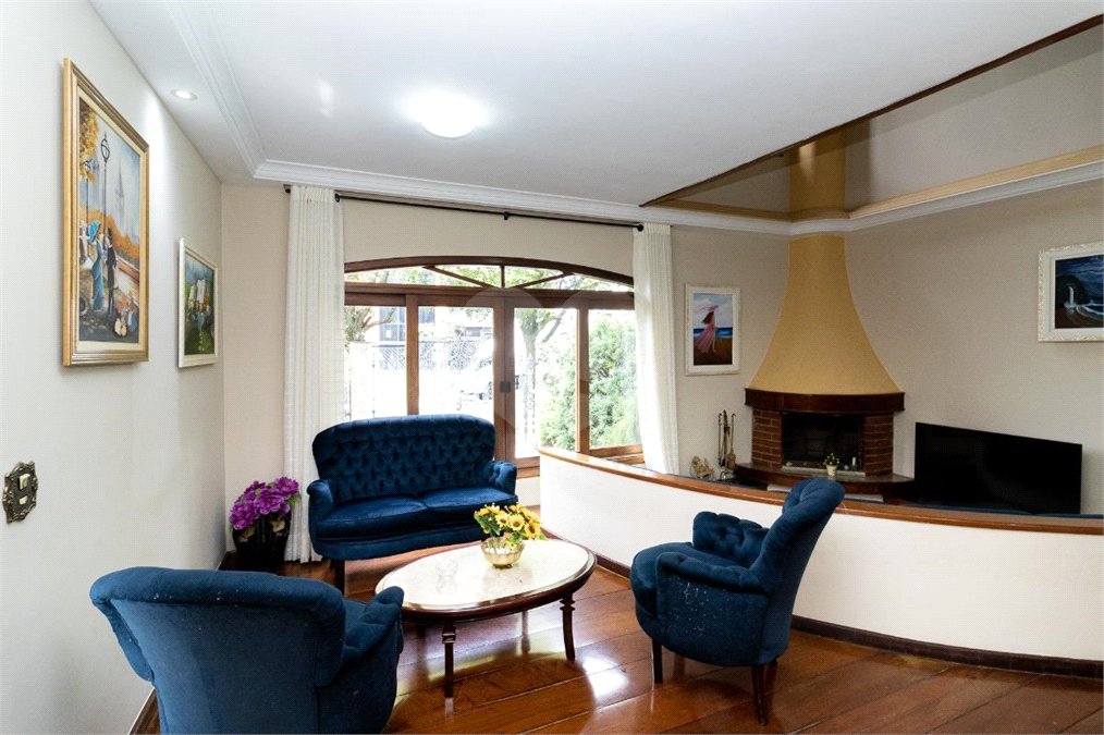 Casa à venda com 3 suítes em Vila Pereira Barreto, São Paulo, SP