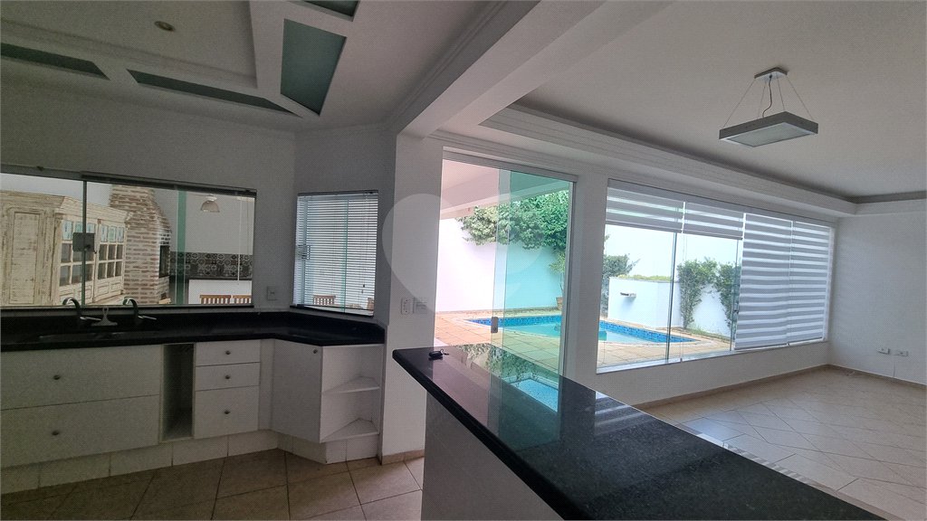 Casa à venda ou para alugar com 3 suítes no condomínio Residencial Villa dos Inglezes, Sorocaba - SP