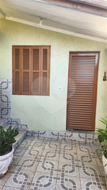 Casa à venda com 3 quartos, sendo 2 suítes, em Siciliano, São Paulo, SP