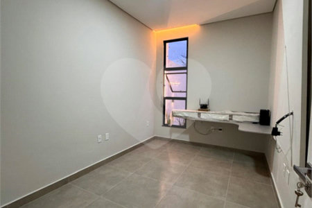 Casa à venda com 2 quartos, sendo 1 suíte, em Guriri, Cabo Frio, RJ