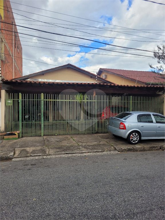 Casa à venda com 3 quartos em Jardim Saira, Sorocaba, SP