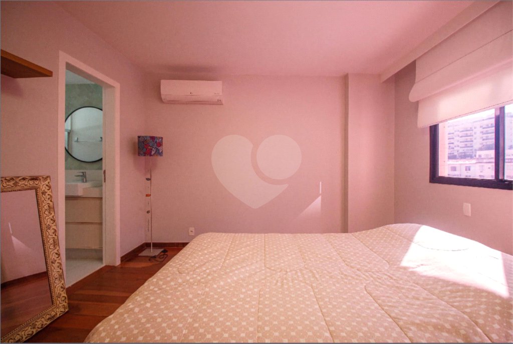 Apartamento à venda com 4 quartos, sendo 2 suítes,  em Tijuca, Rio de Janeiro, RJ