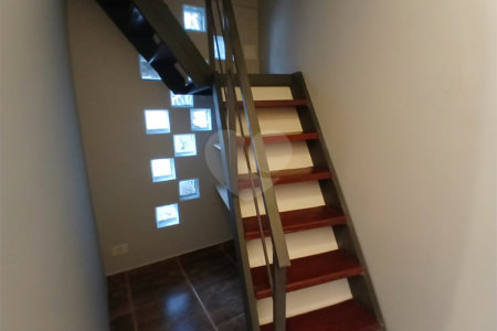 Cobertura à venda com 4 quartos, sendo 3 suítes,  em Cidade São Francisco, São Paulo, SP