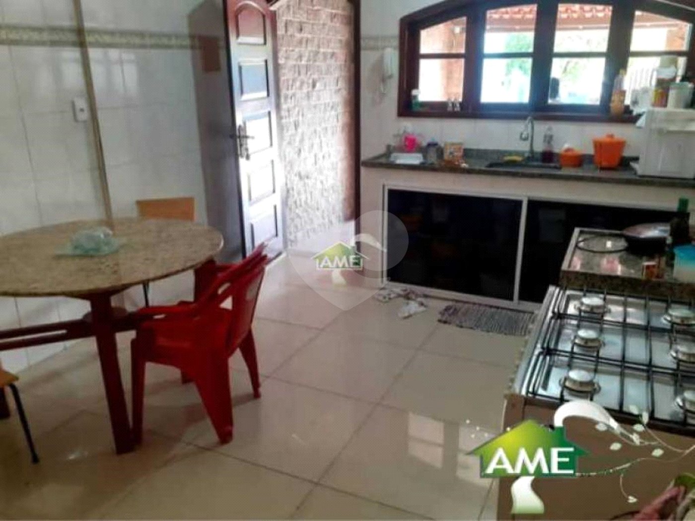 Casa à venda com 3 suítes, em Inhoaíba, Rio de Janeiro, RJ