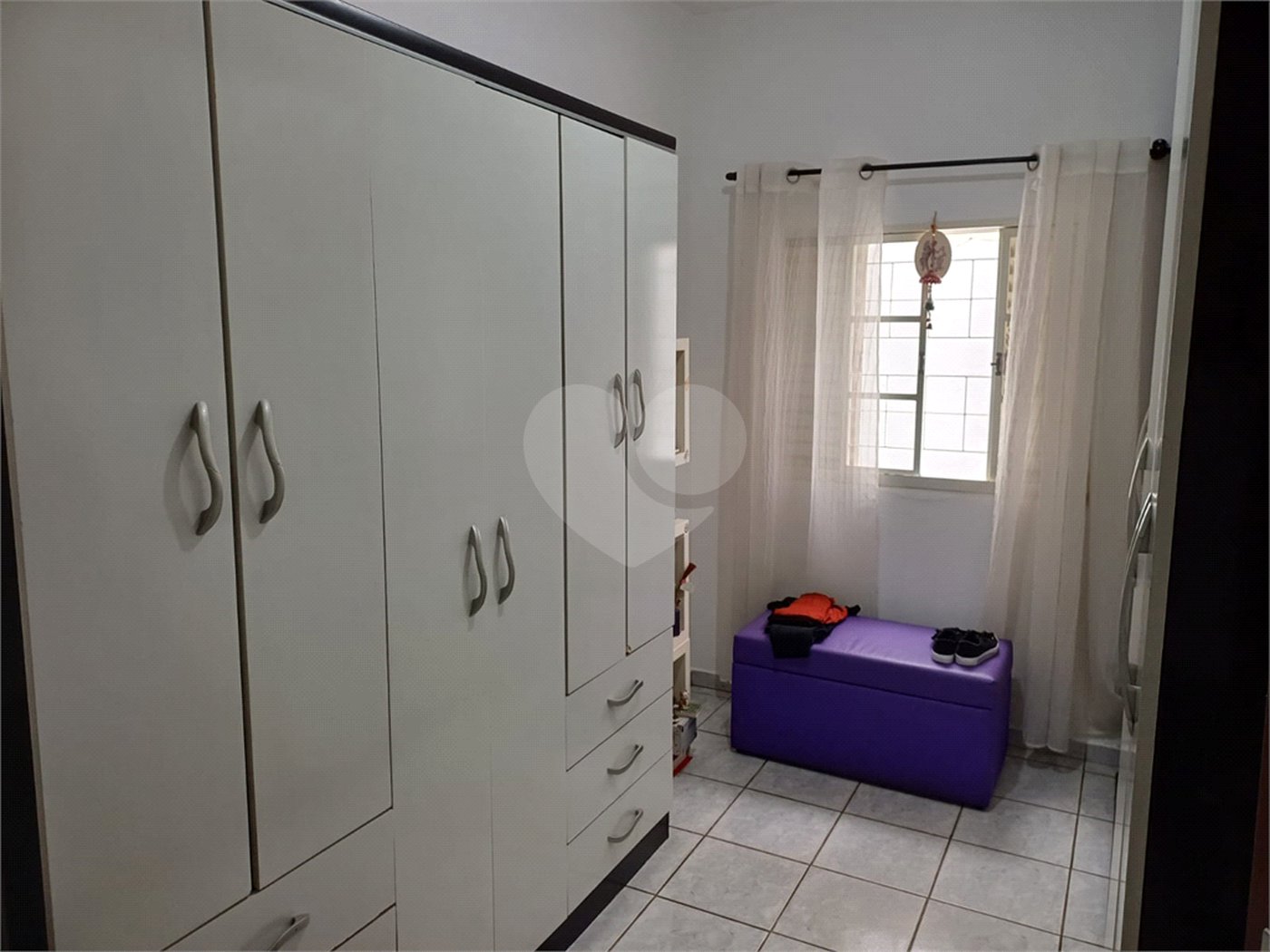 Casa à venda com 3 quartos, sendo 1 suíte, em Loteamento Rei de Ouro, Itatiba, SP
