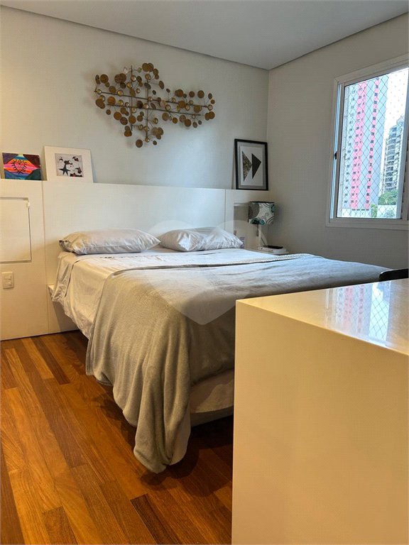 Apartamento à venda com 2 quartos, sendo 1 suíte, em Vila Andrade, São Paulo, SP