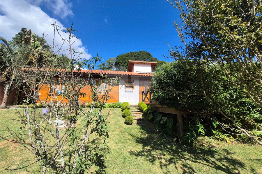 Casa Térrea à venda com 3 quartos, sendo 1 suíte, em Serra da Cantareira, Mairiporã, SP