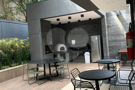 Apartamento à venda ou para alugar com 1 suíte em Cerqueira César, São Paulo, SP