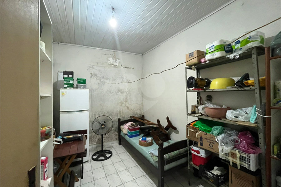 Casa à venda com 2 quartos em Santa Terezinha, São Paulo, SP
