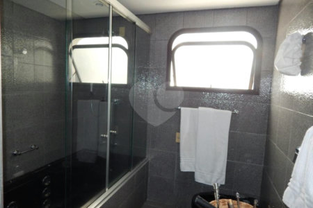 Apartamento à venda com 4 quartos, sendo 2 suítes, em Perdizes, São Paulo, SP