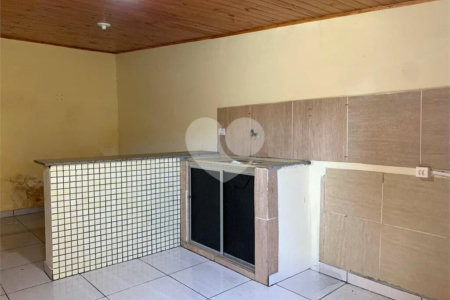 Casa à venda com 4 quartos em Jardim Roriz, Três Lagoas, MS