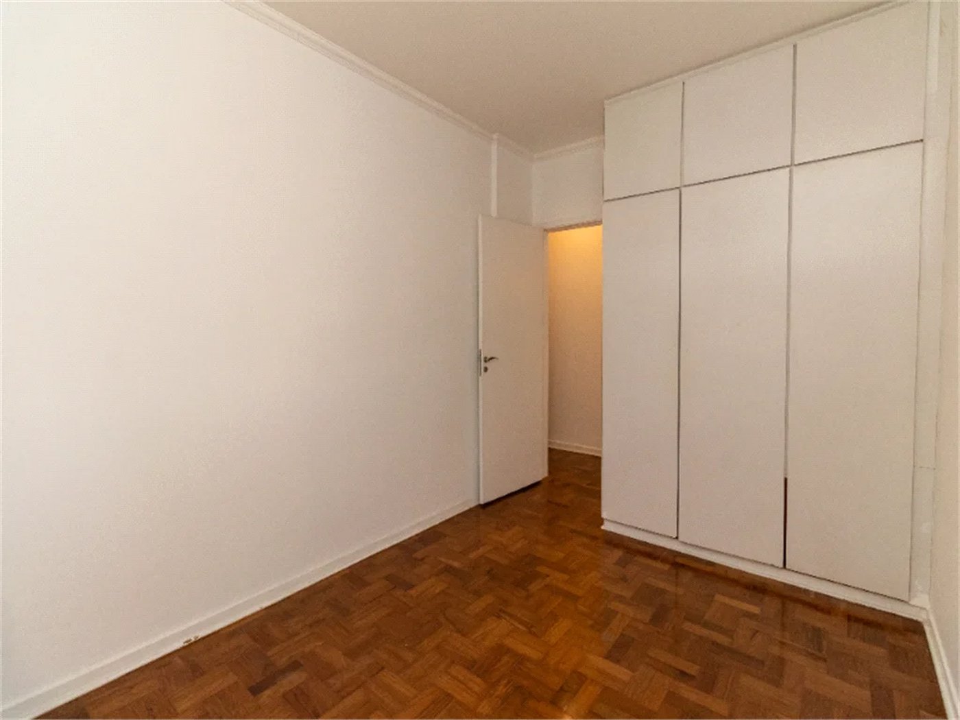 Apartamento à venda com 3 quartos, sendo 1 suíte, em Pinheiros, São Paulo, SP