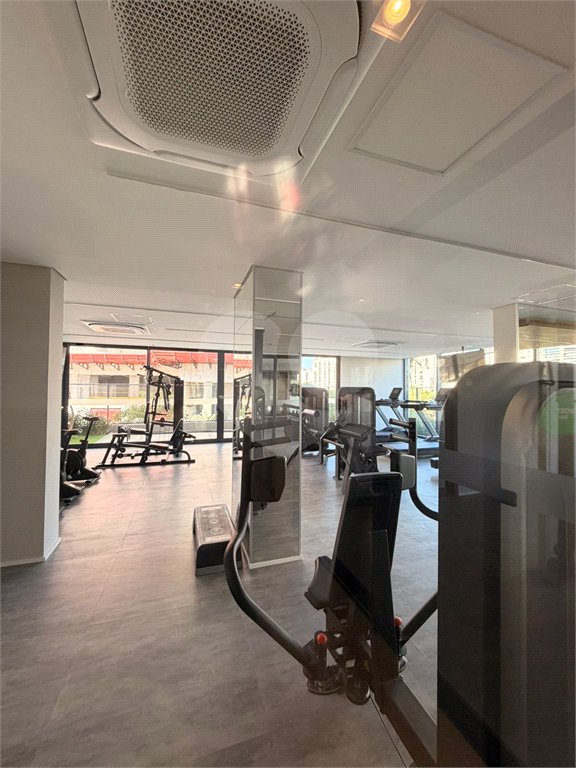 Apartamento à venda com 4 quartos, sendo 3 suítes, em Água Branca, São Paulo, SP