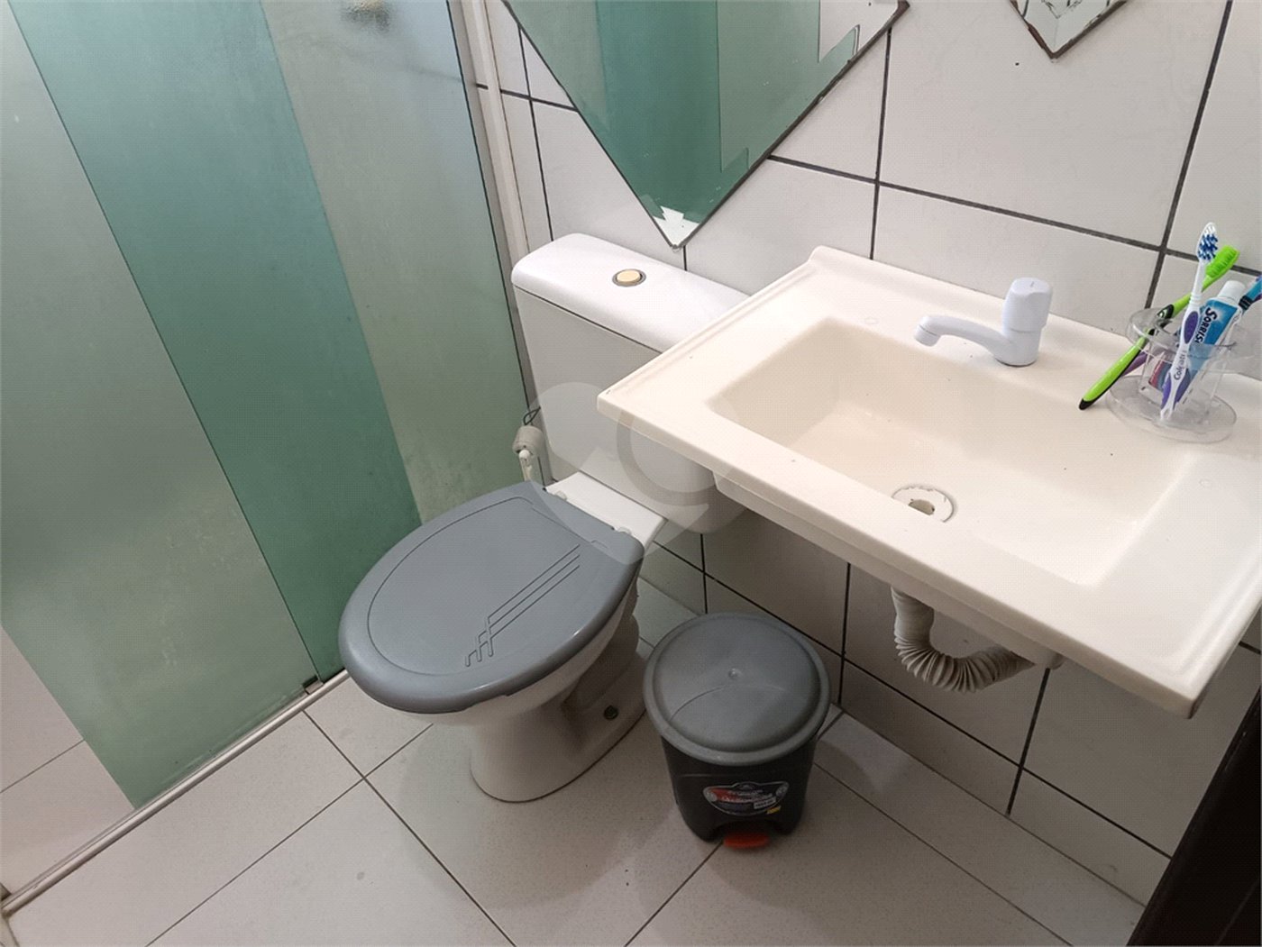 Casa à venda com 3 quartos, sendo 1 suíte, em Vila Dalva, São Paulo, SP