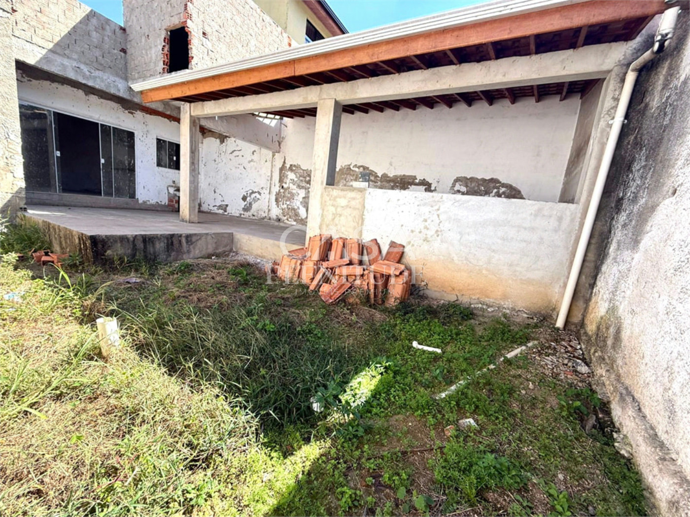 Casa à venda com 2 quartos em Vila Carvalho, Sorocaba, SP