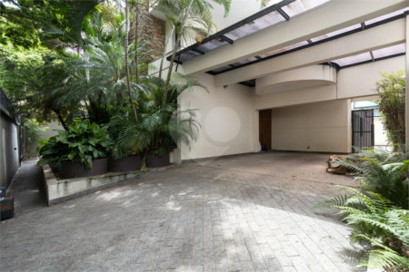 Casa à venda com 4 suítes em Alto da Lapa, São Paulo, SP
