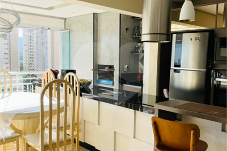 Apartamento à venda com 3 quartos, sendo 1 suíte,  em Vila Suissa, Mogi das Cruzes, SP