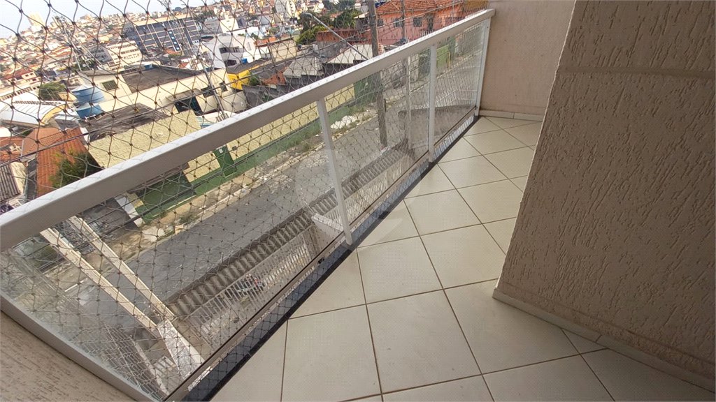 Sobrado à venda com 3 suítes em Vila Nivi, São Paulo, SP