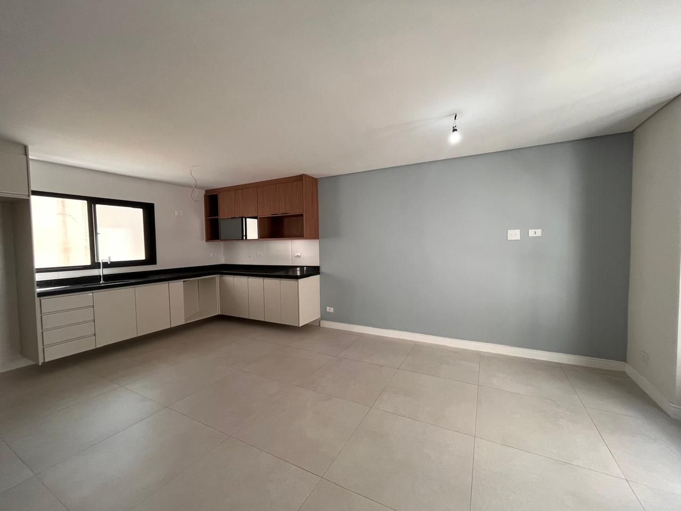 Casa com 2 dormitórios à venda, 88 m² por R$ 845.000,00 - Ponta da Praia - Santos/SP