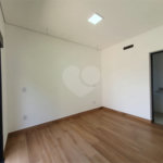 Casa à venda com 3 suítes no condomínio Via Castelli, Louveira - SP