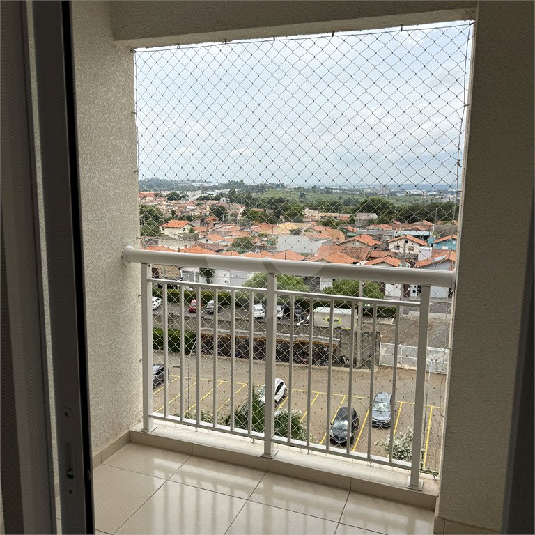 Apartamento à venda com 3 quartos, sendo 1 suíte,  em Jardim Nova Era, Salto, SP