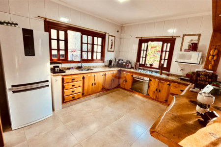 Sobrado à venda com 3 quartos, sendo 1 suíte, em Chácara Recanto Verde, Cotia, SP