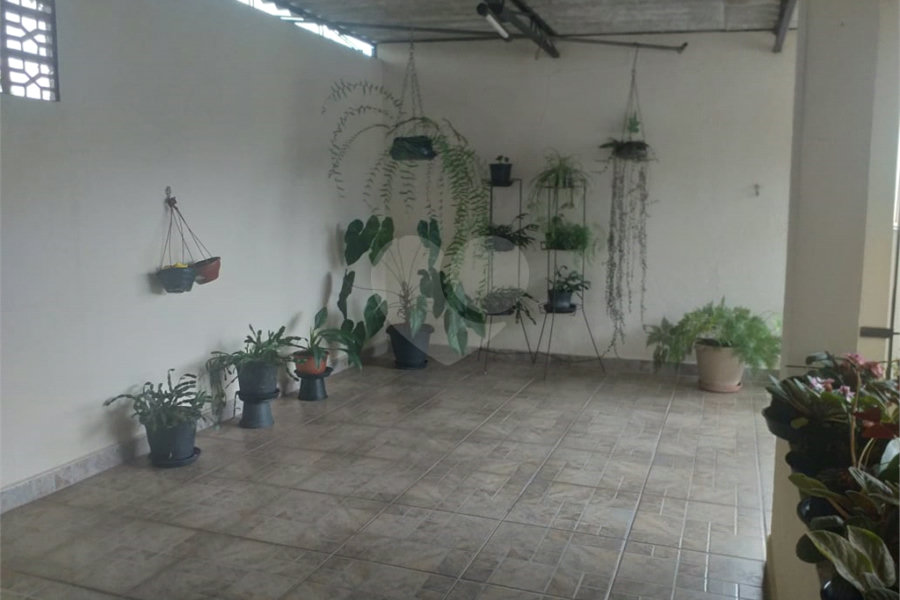 Casa Térrea à venda com 4 quartos em Imirim, São Paulo, SP