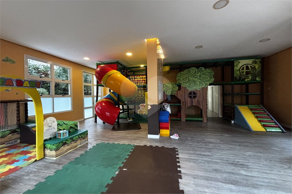 Apartamento para alugar com 3 suítes em Vila Romana, São Paulo, SP
