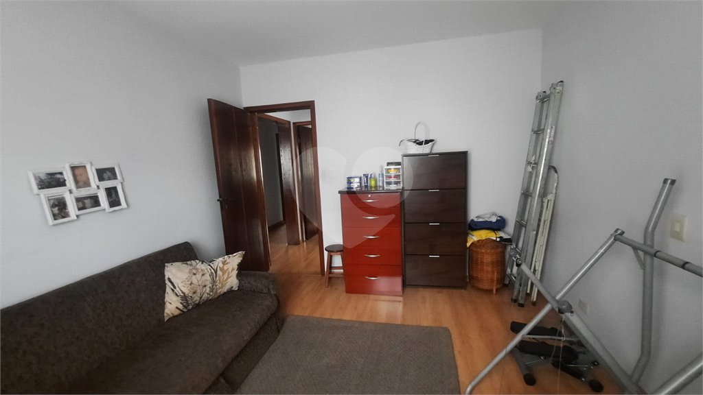 Casa à venda com 4 quartos, sendo 1 suíte,  em Vila Rosália, Guarulhos, SP