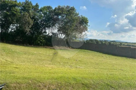 Terreno à venda no condomínio Vale do Lago, Sorocaba - SP
