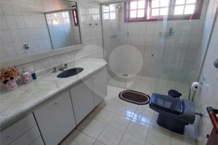 Casa à venda com 4 quartos, sendo 2 suítes, no condomínio Eco Clube Vivendas do Lago, Sorocaba - SP