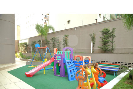 Apartamento à venda com 3 suítes em Nova Petrópolis, São Bernardo do Campo, SP