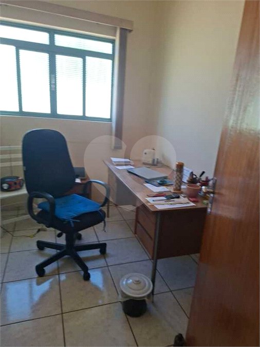 Casa Térrea à venda com 3 quartos, sendo 1 suíte, em Vila Sfeir, Indaiatuba, SP