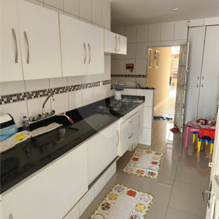 Casa à venda com 4 quartos, sendo 1 suíte, em Porto, Cuiabá, MT