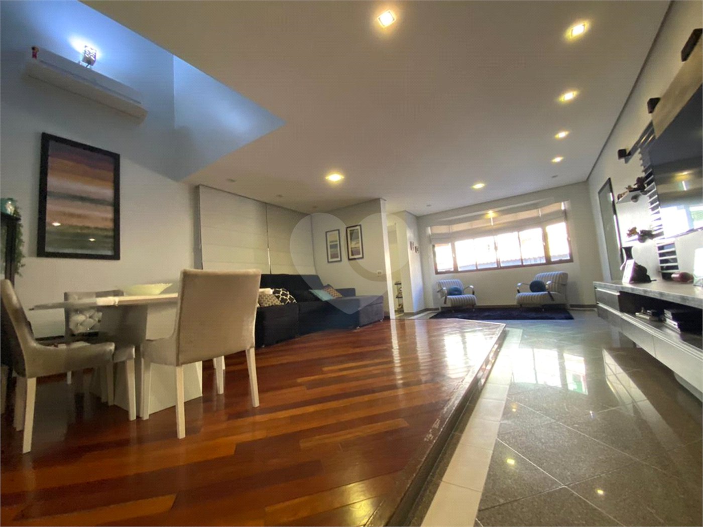 Casa à venda com 4 suítes em Tremembé, São Paulo, SP