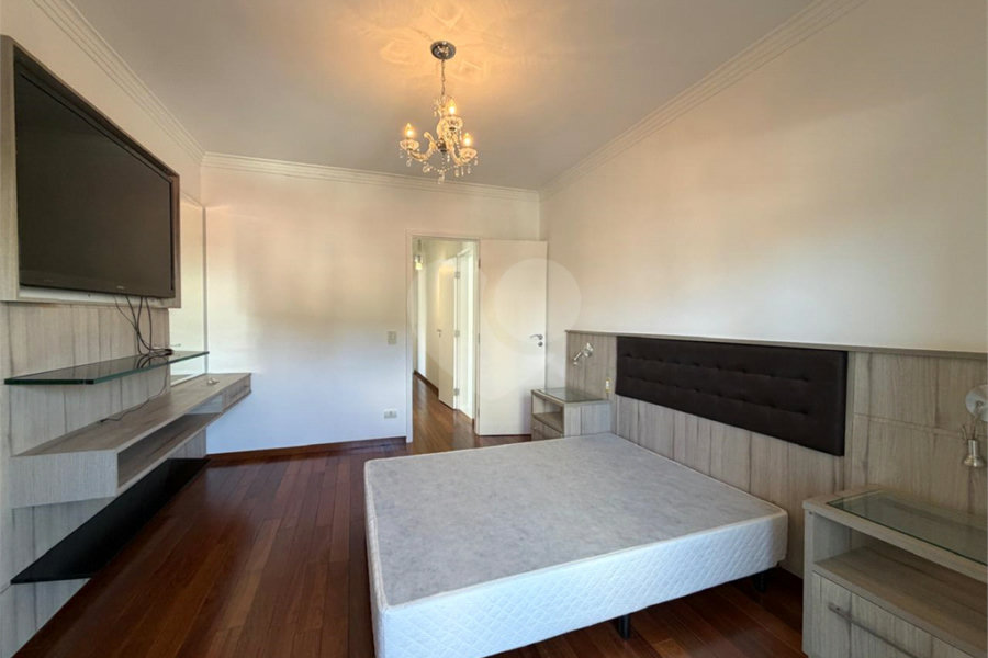 Apartamento à venda com 3 suítes em Santana, São Paulo, SP