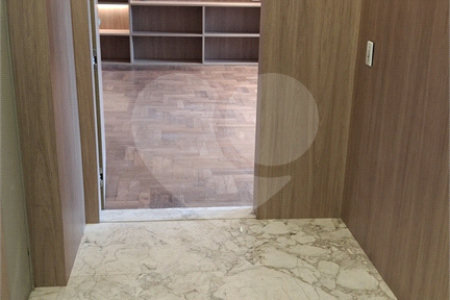 Apartamento para alugar com 3 quartos, sendo 1 suíte, em Itaim Bibi, São Paulo, SP