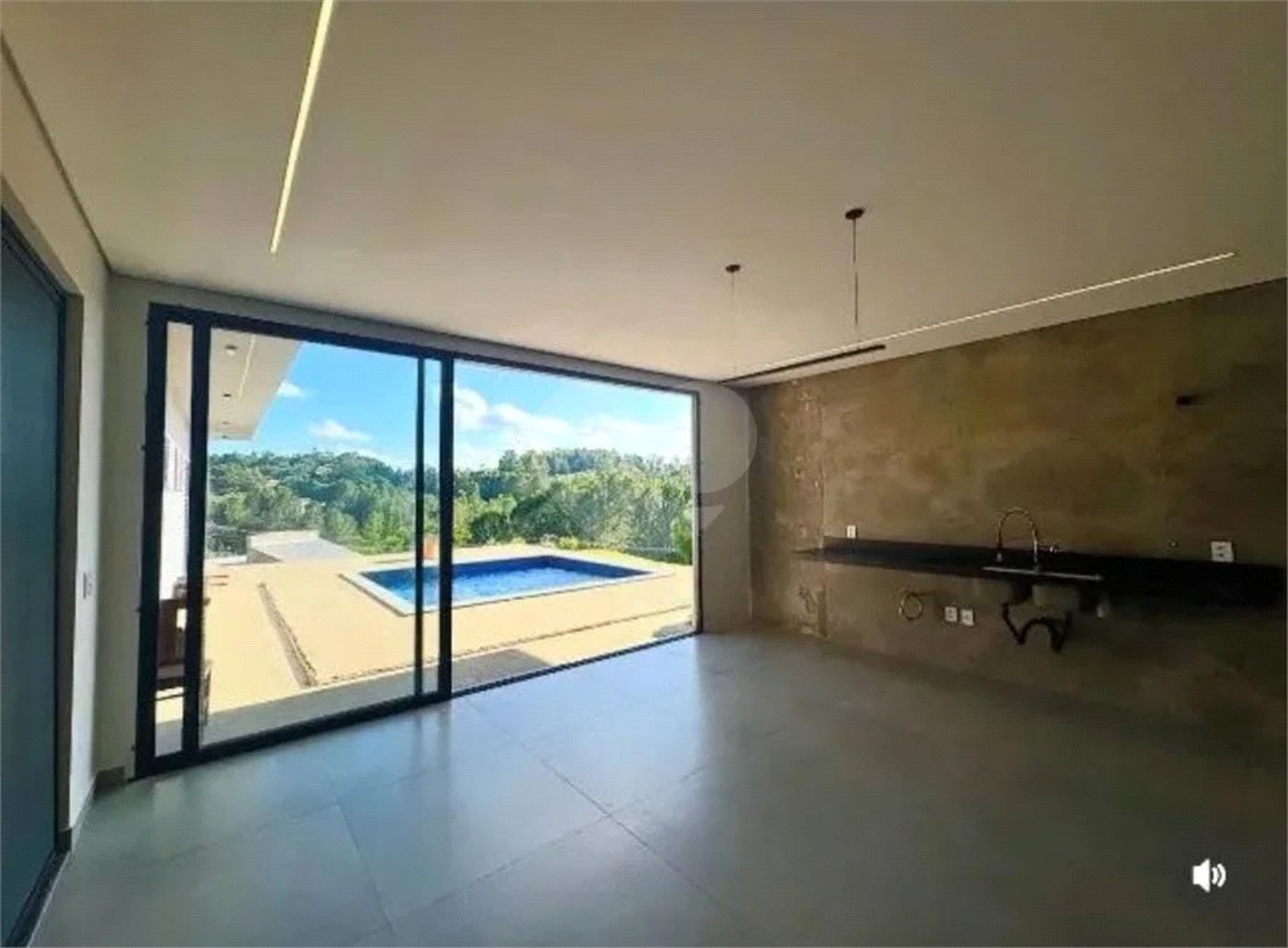 Casa à venda com 3 quartos, sendo 2 suítes, no condomínio Terra Caxambu, Jundiaí - SP
