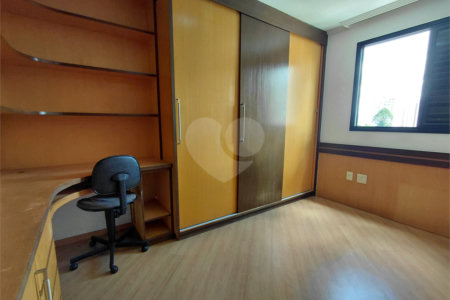 Apartamento à venda com 3 suítes em Vila Romana, São Paulo, SP